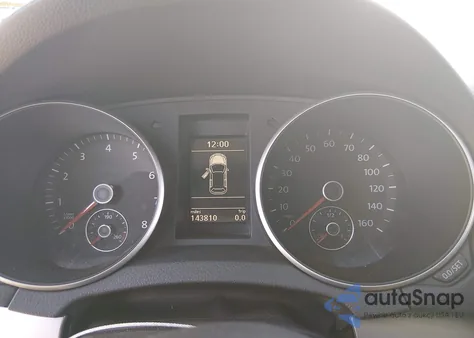 2011 Volkswagen Golf 2.5L 2-Door z USA, uszkodzony, nr VIN WVWBB7AJXBW334684